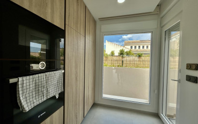 Herverkoop - Villa -
Algorfa