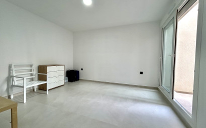 Herverkoop - Villa -
Algorfa