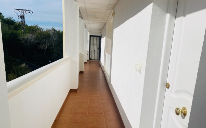 Revente - Appartement -
Villamartín - Costa Blanca