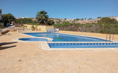 Revente - Appartement -
Villamartín - Costa Blanca
