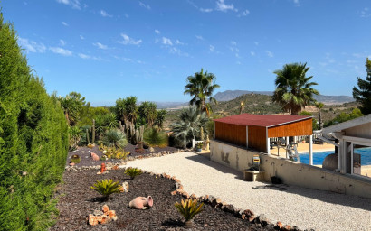 Resale - Villa -
La Zarza - Inland