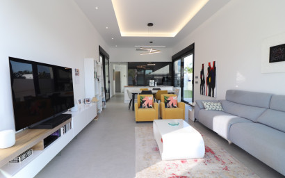 Revente - Villa -
Formentera del Segura - Fincas de La Vega