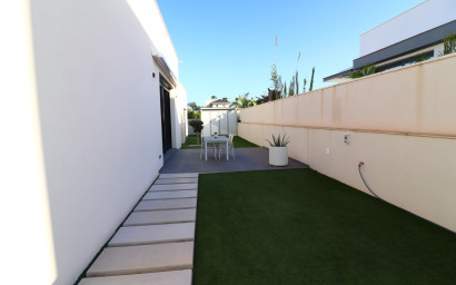 Revente - Villa -
Formentera del Segura - Fincas de La Vega