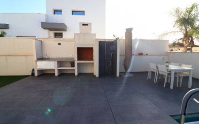 Revente - Villa -
Formentera del Segura - Fincas de La Vega