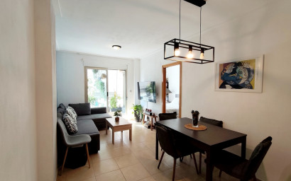 Resale - Apartment -
Torrevieja