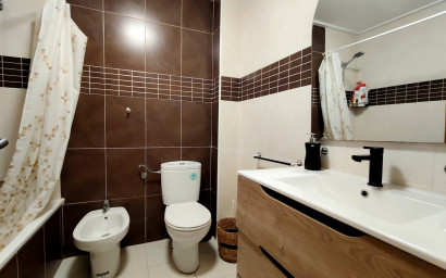 Resale - Apartment -
Torrevieja