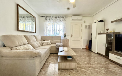 Resale - Apartment -
La Zenia