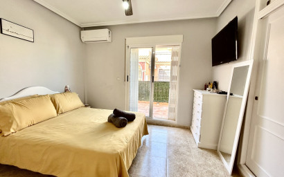 Resale - Townhouse -
La Zenia