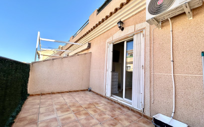 Resale - Townhouse -
La Zenia