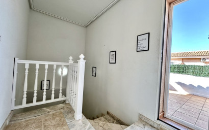 Resale - Townhouse -
La Zenia