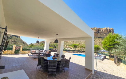 Revente - Villa -
Crevillente - Inland