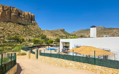 Revente - Villa -
Crevillente - Inland