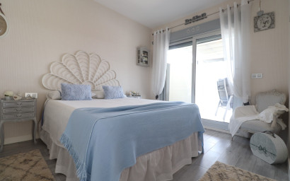 Revente - Maison mitoyenne -
Daya Vieja - Daya Vieja - Town