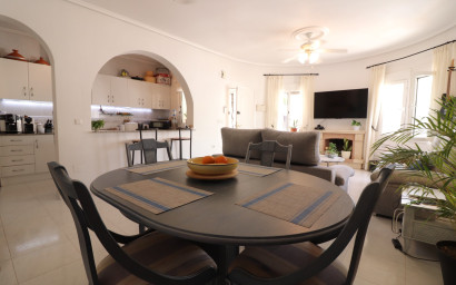 Resale - Villa -
Ciudad Quesada