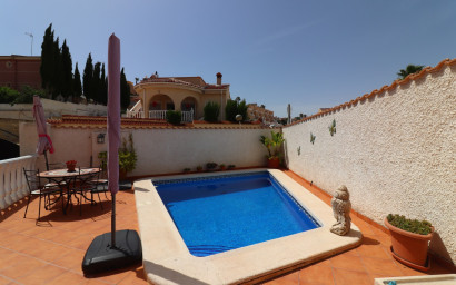 Resale - Villa -
Ciudad Quesada