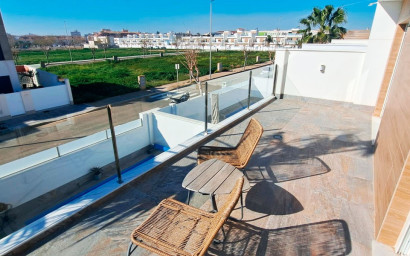 Herverkoop - Villa -
Pilar de La Horadada - Pilar de La Horadada - Town