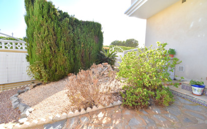 Herverkoop - Herenhuis -
Orihuela Costa - Los Altos