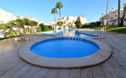 Herverkoop - Herenhuis -
Orihuela Costa - Los Altos