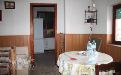 Revente - Maison mitoyenne -
Pinoso - calle lepanto