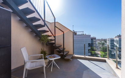 Herverkoop - Apartment - Top Floor Apartment -
Orihuela Costa - Villamartín