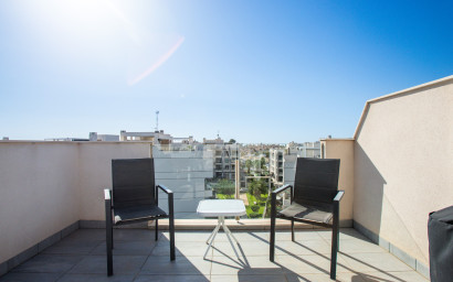 Herverkoop - Apartment - Top Floor Apartment -
Orihuela Costa - Villamartín