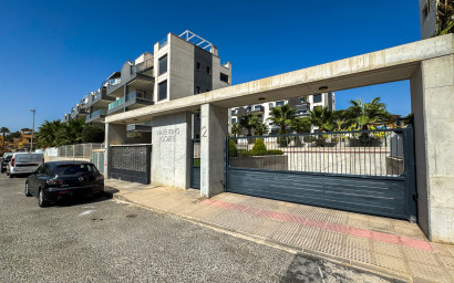 Herverkoop - Apartment - Top Floor Apartment -
Orihuela Costa - Villamartín