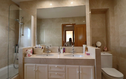 Resale - Villa -
Benidorm - Urbanizaciones