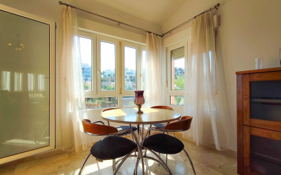 Revente - Villa -
Villamartín