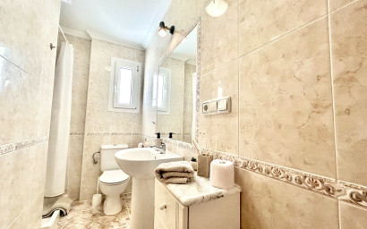 Revente - Appartement -
Cabo Roig