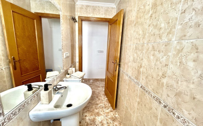 Revente - Appartement -
Cabo Roig