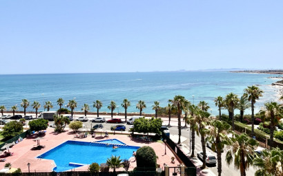 Revente - Appartement -
Cabo Roig