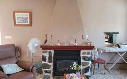 Resale - Villa -
Hondón de las Nieves