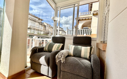 Revente - Maison mitoyenne -
Cabo Roig