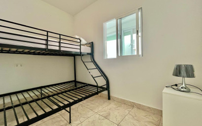 Revente - Appartement -
Rojales