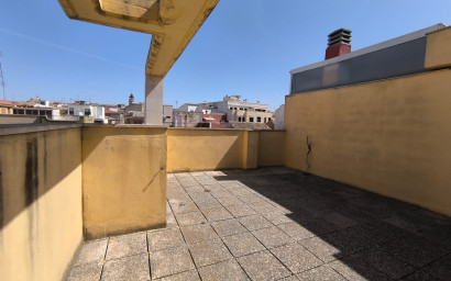 Herverkoop - Plat -
Pinoso - Inland