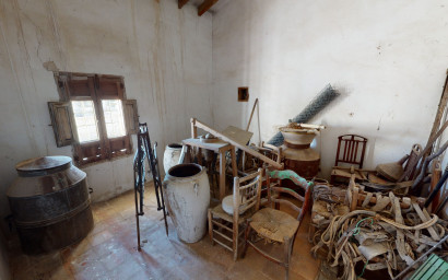 Revente - Maison de campagne -
Torre Del Rico - Inland