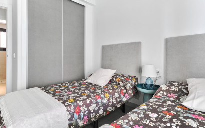 New Build - high-bungalow -
Torrevieja
