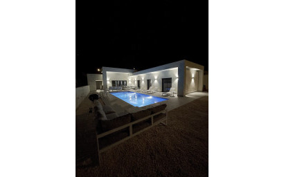 Nouvelle construction - Villa -
La Romana
