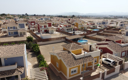 Nouvelle construction - Villa -
Purias