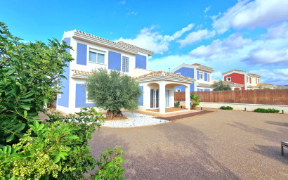 Nouvelle construction - Villa -
Purias