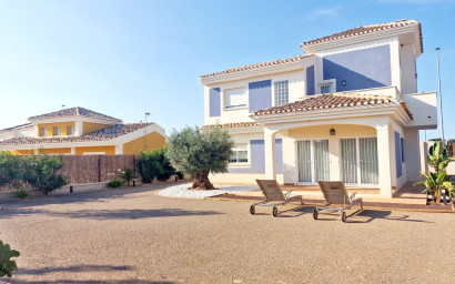 Nouvelle construction - Villa -
Purias