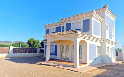 Nouvelle construction - Villa -
Purias