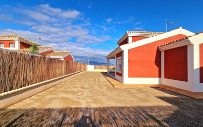 Nouvelle construction - Villa -
Purias