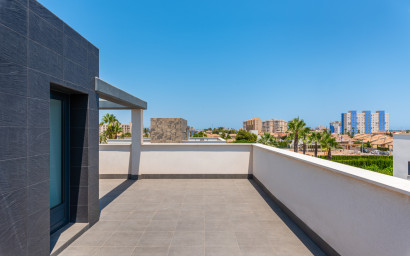 New Build - detached -
Playa Paraiso