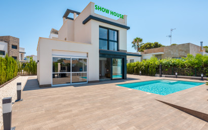 New Build - detached -
Playa Paraiso