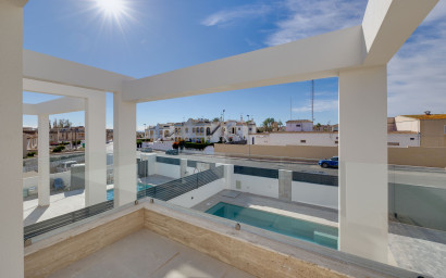 Nouvelle construction - Villa -
Torrevieja