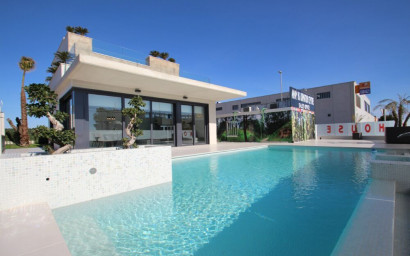 Nieuwbouw - Villa -
San Miguel de Salinas
