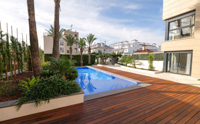 Nouvelle construction - Villa -
Torrevieja