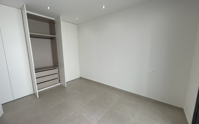 Nouvelle construction - detached -
Heredades