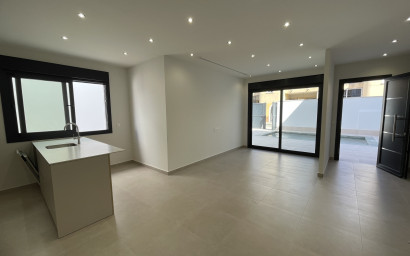 Nouvelle construction - detached -
Heredades